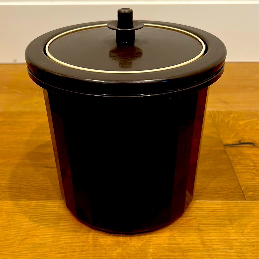 Tuperware Vintage Ice bucket